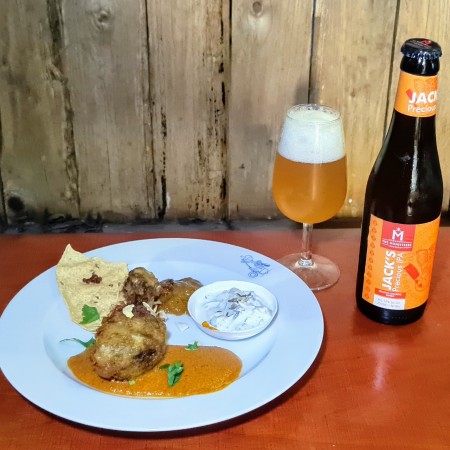Beerpairing 3 Indiaase kip met botersaus, raita en mango chutney & Jack’s Precious IPA - - Streekbierenweekend Zaventem 